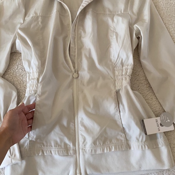 🪞NEW apana brand water resistant zip up side pocket high collar jacket in burch - Picture 3 of 10